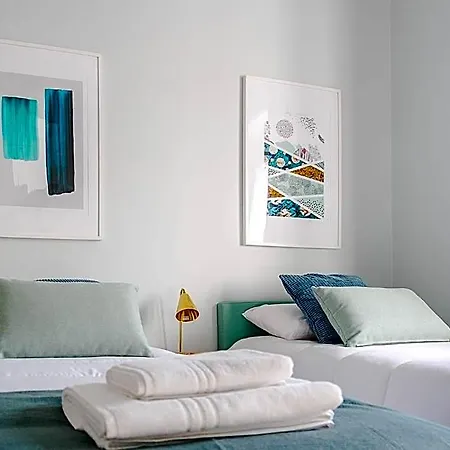 Nlc & Bed & Breakfast Lisbon