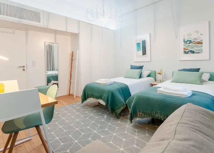 Bed & Breakfast Nlc & Lisbon